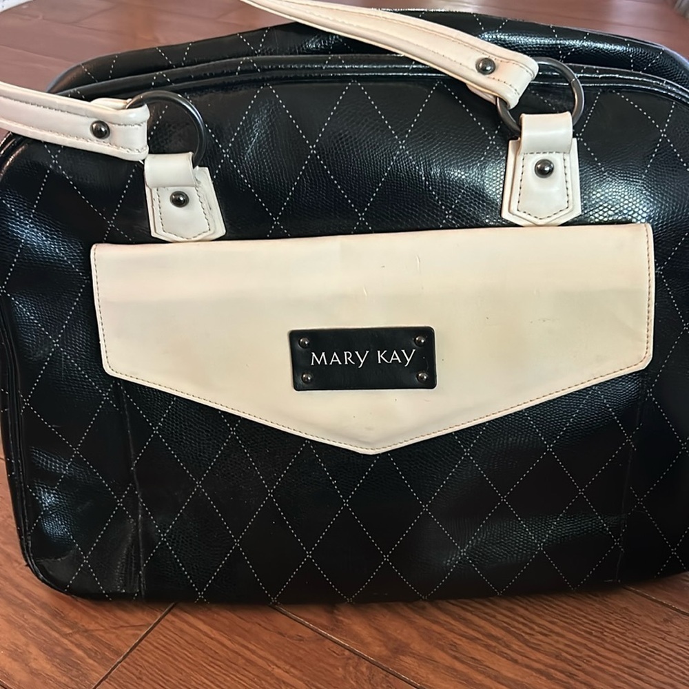Mary Kay bags